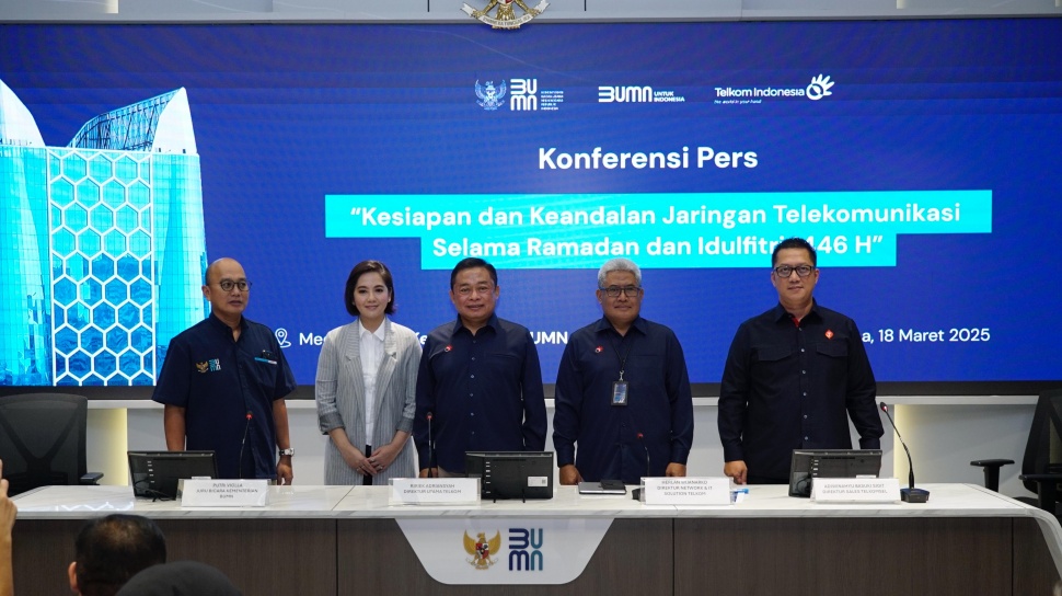 Telkom Perkuat Ekosistem Data Center Indonesia, Ketua Komisi VI DPR RI Berikan Apresiasi Telkom Perkuat Ekosistem Data Center Indonesia, Ketua Komisi VI DPR RI Berikan Apresiasi