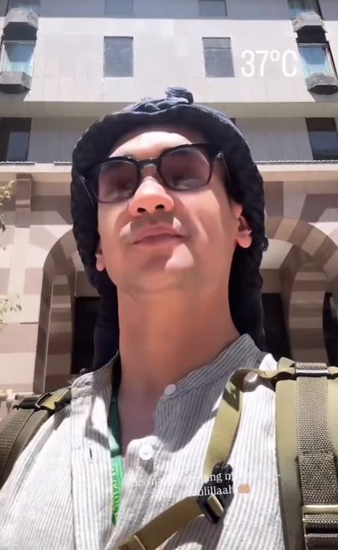 7 Potret Afgan Tiba di Mekkah Siap Tunaikan Ibadah Haji, Minum Es Teh di Madinah hingga Dapat Kejutan Ulang Tahun ke-36