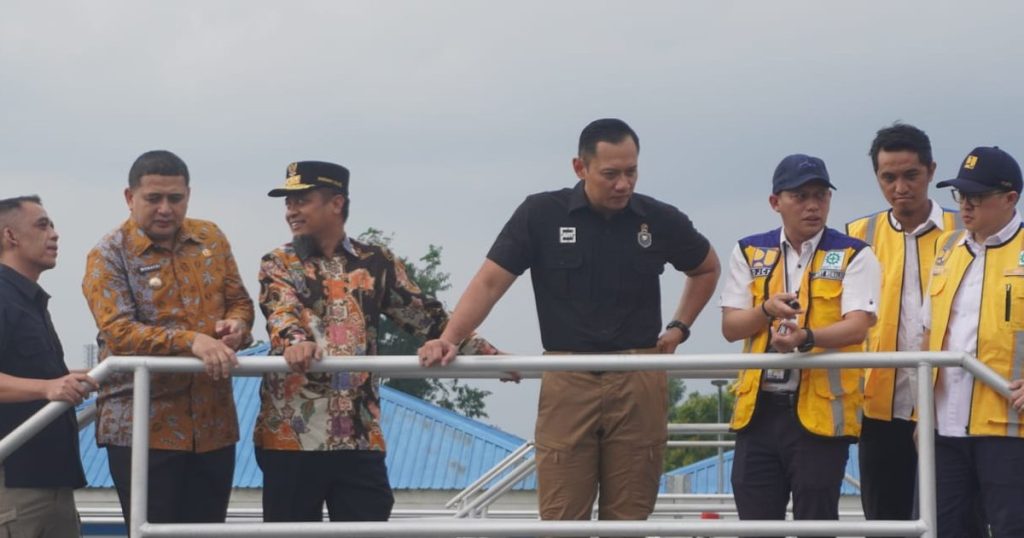 AHY Tinjau Proyek IPAL Losari Warisan Jokowi yang Habiskan Dana Rp1,2 Triliun AHY Tinjau Proyek IPAL Losari Warisan Jokowi yang Habiskan Dana Rp1,2 Triliun