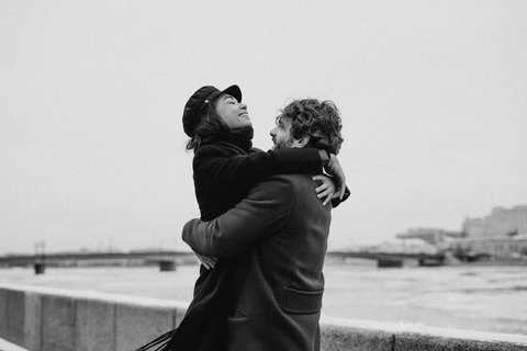 Terlihat Romantis tapi Ternyata Manipulatif, Waspadai 3 Tanda Halus Pasangan Narsistik Saat Kencan Pertama!