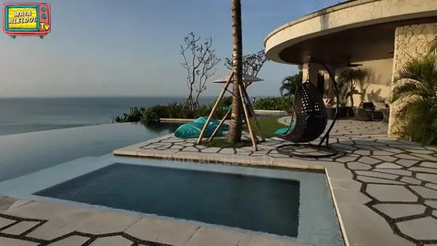 Mewah, Potret Taman Belakang dan Kolam Renang Villa Maia Estianty di Bali dengan Sentuhan Tropis
