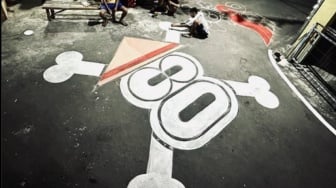 Shirohige Bukan Simbol Pemberontak: 4 Bukti Aparat Gagal Paham Mural One Piece