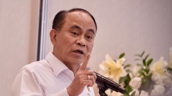 Budi Arie Pamer Beberkan Data Kemenkop Jadi Pusat Perhatian Nasional Berkat Koperasi Merah Putih