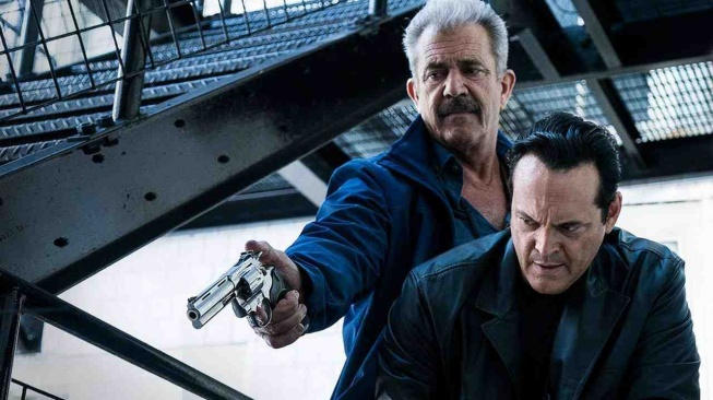 Film Dragged Across Concrete yang dibintangi Mel Gibson dan Vince Vaughn akan tayang malam ini pukul 23.00 WIB di Trans TV. [YouTube]