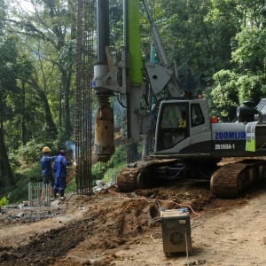 Perbaikan Jalan Nasional Gunung Gumitir