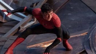 Sinopsis Spider-Man Versi Terbaru, Kostum Anyar Bawa Nostalgia ke Komik Klasik