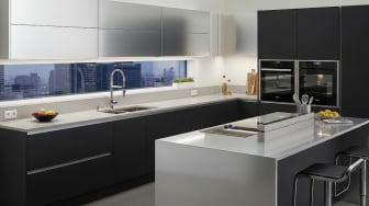 5 Kelebihan dan Kelemahan Kitchen Set Aluminium ACP, Solusi Dapur Modern Tahan Air dan Anti Rayap!