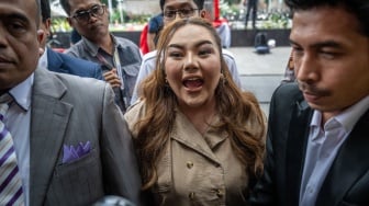 Mangkir Pemeriksaan Usai Jadi Tersangka, Lisa Mariana Ngaku Sakit