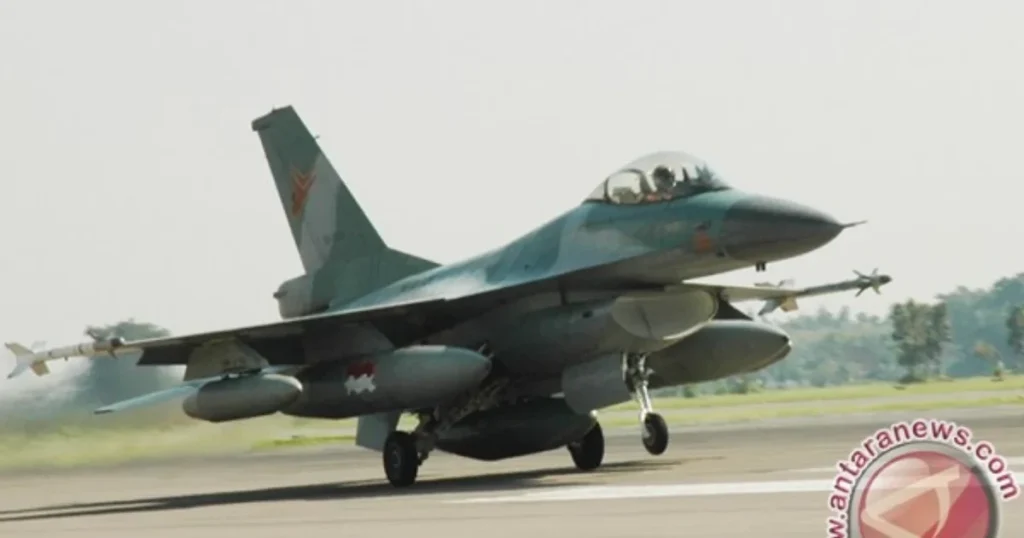 Saat Jet Tempur F-16 Kawal Kedatangan Raja Abdullah II ke Indonesia